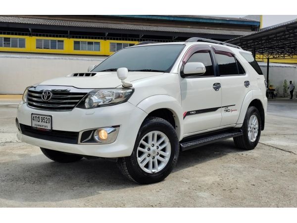 toyota fortuner รูปที่ 0